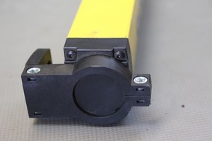 Barrera de Luz de Seguridad Original Nueva C4000 C40S1001AA300 1027927 14mm para PLC, Amplia Experiencia Técnica con Sólida Base Industrial - Product Image 2