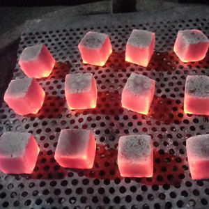 Sachez que vous pouvez trouver un excellent rapport qualité-prix sur le charbon de coco pour narguilé en forme de cube, briquettes de charbon actif pour chicha. - Product Image 1