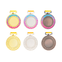 Médaille rotative gravée en 3D en or personnalisée Plaque de récompense en métal creux Logo personnalisé Médaille pour événement sportif Cérémonie