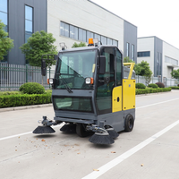 Balayeuse électrique industrielle autoportée, largeur de balayage 2100 mm, bac de 260 L pour les terrains d'usine et les parkings