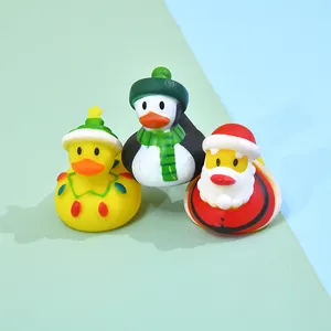 Nuovo Design giocattoli da bagno per bambini vasca da bagno cigolante Mini anatra di gomma per docce di compleanno da bagno per bambini