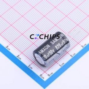 Condensador Electrolítico de Aluminio de Orificio Pasante EGT827M1HI20CS, Componente de Orificio Pasante (THT), D12.5xL20mm 820uF 20% 50V 5mm - Product Image 1