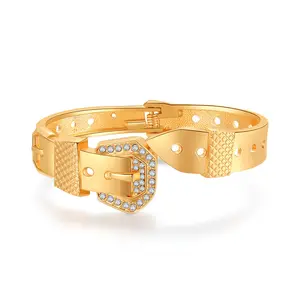 Dhj60572 Groothandel Hoge Kwaliteit Klassieke Riem Vorm Luxe Zirkoon Gold Plating Armband Europese En Amerikaanse Sieraden