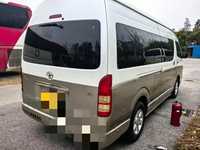 Autres sièges Diesel Manuels Usagés Hiace Bus Confortable Minibus Touristique Professionnel Euro 3 Emission Moteur 4-6L pour Agence de Voyage