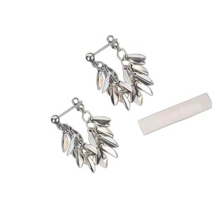 Pendientes de Plata con Borlas y Hojas de Trigo de Diseño Retro de Alta Gama, Exquisitos y Atmosféricos, con Estilo de Lujo Discreto - Product Image 5