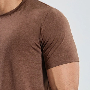 T-shirt de sport pour homme, coupe ajustée, tissu super doux et respirant, couleur unie, best-seller, été, course à pied, sport en plein air - Product Image 3