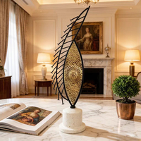 Sculpture en métal en forme d'œil, base en marbre, art métallique abstrait moderne, ornement de table, décoration de bureau, maison, hôtel, artisanat