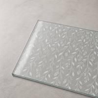 Panneau en verre trempé de sécurité avec un motif de vigne verticale, imprimé en blanc sur verre clair ou givré