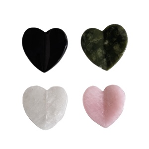 Wholesale 3D Heart-shaped Board Rose Quartz Green Aventurine Heart Facial Beauty Board Face Gua Sha - Product Image 1