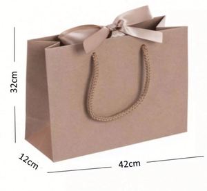 Emballage de luxe pour vêtements et bijoux, sac en papier personnalisé imprimé, durable, réutilisable, avec poignée, sac cadeau d'entreprise - Product Image 5
