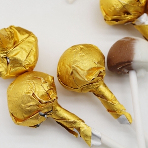 卸売 イード用複合チョコレートビスケットミックス ハラールスナック カスタムプライベートラベル ゴールデンチョコレートロリポップボックス ハードキャンディ - Product Image 4