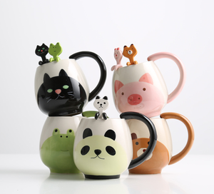Vente en gros de tasse de <span class=keywords><strong>princesse</strong></span> en céramique élégante de haute qualité pour filles, tasse à lait en forme de poignée au design moderne, cadeau promotionnel, cuillère - Product Image 5