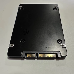 Pulled PM9D3a 7.68TB E1.S NVMe SSD PCIe 5.0 x4 Enterprise Server SSD MZTL67T6HBLC-00AW7 - Product Image 4