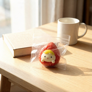 Jouet Squishy Unique et Amusant en Forme de Fraise, en TPR Souple à Rebond Rapide, Anti-Stress, <span class=keywords><strong>pour</strong></span> le Bureau, la Maison, les <span class=keywords><strong>Adolescents</strong></span> et les Adultes - Product Image 4