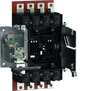 Base Estraibile Hager per Interruttore Automatico Scatolato H3 X630 H3+ P630 4P 35x30x37 cm - Product Image 1