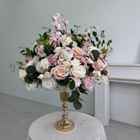 Centre de table de mariage de luxe haut de gamme, arrangement floral artificiel pour la location d'événements et la décoration de table