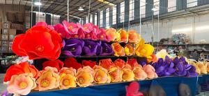 Venta caliente personalizar decoración de la boda EVA <span class=keywords><strong>flores</strong></span> impermeables Artificial gigante flor de papel decoración del centro comercial - Product Image 6