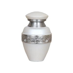 Vente chaude de haute qualité fabriqués à la main prêts à expédier des souvenirs de crémation en laiton pour les restes humains fabricant indien d'urnes - Product Image 6