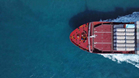 Expédition maritime internationale de conteneurs vers les États-Unis depuis l'Inde
