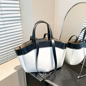 Nouveau sac à main en PU de haute qualité pour femmes, grande capacité, sac fourre-tout tendance et simple - Product Image 6