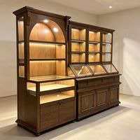 Vitrine et présentoir à bijoux GOWIN avec éclairage LED, design étanche et écologique