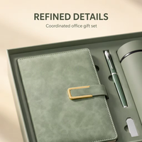 Ensemble cadeau 4-en-1 personnalisé : carnet, stylo, clé USB et bouteille d'eau en acier inoxydable avec nom gravé pour la fête des pères, la remise des diplômes ou les événements d'entreprise