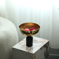 Bol de service sur piédestal de luxe moderne nordique assiette de fruits pièce maîtresse décorative or noir marbre bol de stockage de légumes