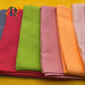 Panno in Microfibra a Nido d'Ape per Pulizia Finestre, Senza Pelucchi e Anti-Graffio, per Vetri, Porte, Tavoli e Parabrezza - Product Image 1