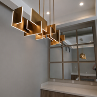 Lustre suspendu linéaire LED moderne en laiton pour la décoration intérieure, luminaire suspendu esthétique pour hôtel, villa, salle à manger