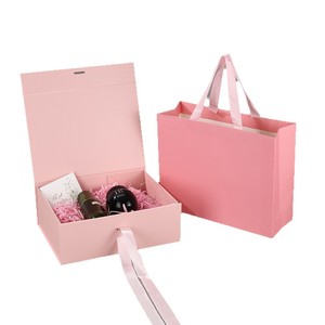 Custom Logo Luxury Magnetic Foldable <b>Gift</b> <b>Box</b> with Transparent Window and Ribbon for <b>Valentines</b> Day Cosmetic Souvenir Packaging - Product Image 4