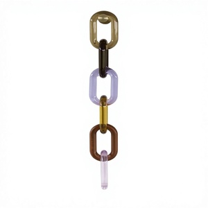 Cadena Decorativa de Resina de Lujo para Pared, Adorno Colgante Contemporáneo Hecho a Mano para Decoración de Interiores - Product Image 1