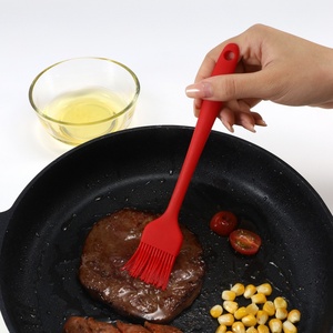 Wholesale Heat Resistant <b>Baking</b> <b>Silicone</b> Pastry Oil Brush Set Silicon Basting Brush for Kitchen - Product Image 5