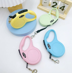 Correa retráctil automática para perros de 3m, producto de plástico duradero para mascotas para perros de peluche pequeños y medianos para paseos diarios - Product Image 2