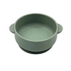 Juego de vajilla de silicona sin BPA para niños, con estampado de animales y doble asa, para comidas sin desorden - Product Image 6