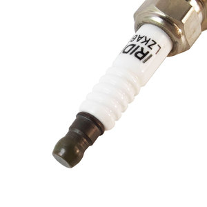 4415 90482-00448 DCPR7E 4415 9004851197 46461873 24102199 Bougie d'allumage Iridium de haute qualité pour <span class=keywords><strong>Suzuki</strong></span> Fiat Toyota Subaru Opel - Product Image 3
