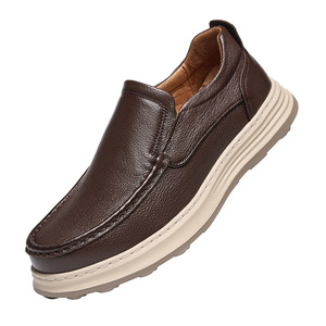 Mocassins en cuir véritable pour hommes, bout rond, à enfiler, semelle intermédiaire EVA amortie, semelle extérieure en caoutchouc, toutes saisons, chaussures robustes - Product Image 4