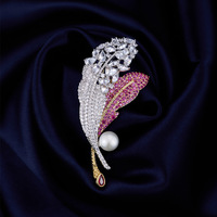 Broche en plumes de perles d'eau douce naturelles haut de gamme TIANSHE, femme, luxe, incrustation de zircon coloré, accessoires de costume haut de gamme, vente en gros