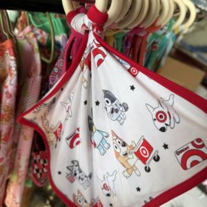 Caja Sorpresa para Bebé con Peluche Suave, Patrones Aleatorios de Animales y Flores, Baberos de Fibra de Bambú para Niños y Niñas - Product Image 3