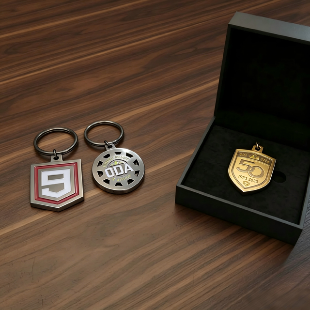 OEM ODM Personalized Letter Logo Keychain, Black Nickle Plated Zinc Alloy Key Ring with Custom Enamel Colors Keychains Company