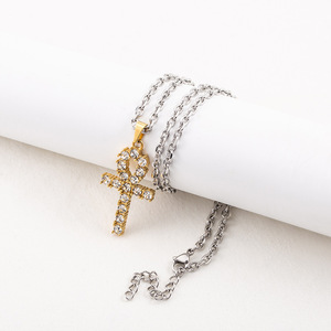 สร้อยคอจี้รูปกางเขนสำหรับผู้ชาย ชุบทอง ประดับเพชร ไทเทเนียมสตีล สายยาว สวมใส่ได้ทุกวัน ดีไซน์เรขาคณิต - Product Image 1