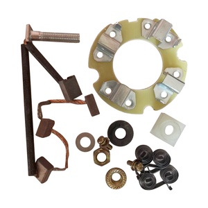 Стартовые детали для мотоцикла по низкой цене, набор угольной щетки с держателем для Bajaj <span class=keywords><strong>RE</strong></span> 225 tuk, запасные части для трехколесных двигателей - Product Image 1