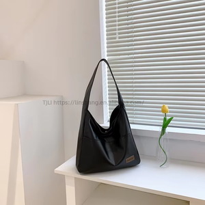 Women's Large Capacity Retro Style <b>Tote</b> Bags for Women New Texture Simple Casual College Student Class Shoulder Bags - Product Image 6