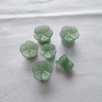 QXB Tunnel d'oreille classique sculpté à la main en cristal d'aventurine verte, motif fleur, pour femmes, cadeau d'anniversaire ou de fête