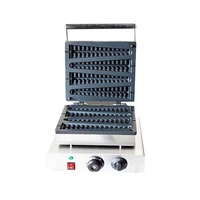 Machine commerciale de gaufrier électrique de pin avec la conception de sucette et de sucette de forme d'arbre de pin 110/220V 2600W