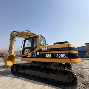 Excavatrice sur chenilles hydraulique CAT320BL d'occasion, 96% neuve, fabriquée au Japon, 20T, avec moteur, boîte de vitesses et pompe, équipement de construction - Product Image 1