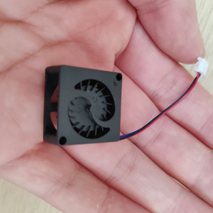 Mini ventilateur micro DC 20x20x8mm 2008, 3.3v 5v, 1 pales en plastique sans balais, montage autoportant, personnalisable OEM - Product Image 6