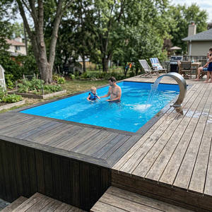 Piscina Grande para Exteriores con Construcción de Fibra de Vidrio y Tobogán de Agua Integrado - Product Image 4