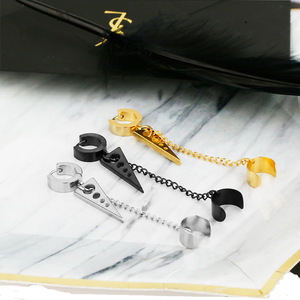 Pendientes de Clip Geométricos Triangulares de Acero Inoxidable y Aleación de Zinc, Estilo Punk Hip Hop Urbano, Joyería para Perforaciones Dobles en la Oreja - Product Image 2