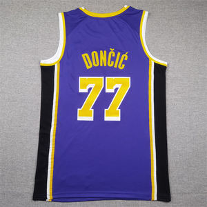 Vêtements de basket-ball américains en gros # <span class=keywords><strong>Maillot</strong></span> de basket-ball brodé pour homme Luka Doncic, <span class=keywords><strong>Los</strong></span> <span class=keywords><strong>Angeles</strong></span> <span class=keywords><strong>Lakers</strong></span>, 77 - Product Image 3