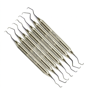 Juego de 7 escaladores periodontales Hallow, instrumentos para eliminar sarro, instrumentos de acero inoxidable fabricados con AISI 420 - Product Image 1